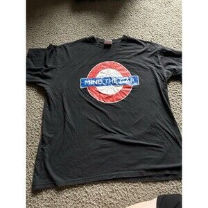 Mind The Gap London Subway Underground Graphic Short Sleeve Black T Shirt XLarge